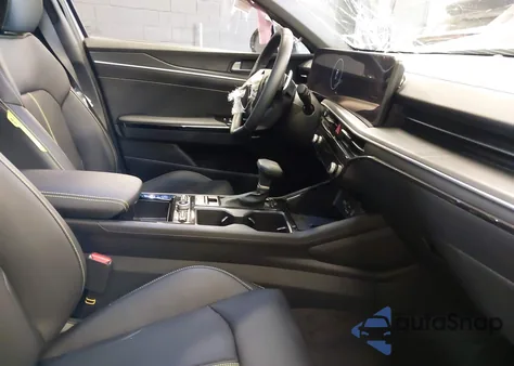 2025 Kia K5 Gt z USA, uszkodzony, nr VIN KNAG44J83S5336159